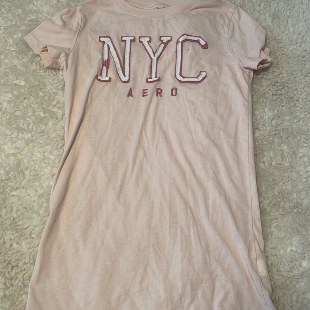 aeropostale classic NYC crew shirt